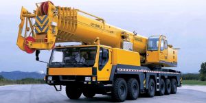 Cho Thuê Xe Cẩu Hạng Nặng Tải Trọng 25 - 200 Tấn Phục Vụ Thi Công